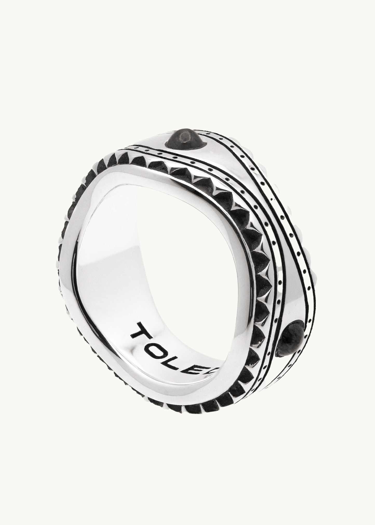 Wing Tip Ring - Onyx