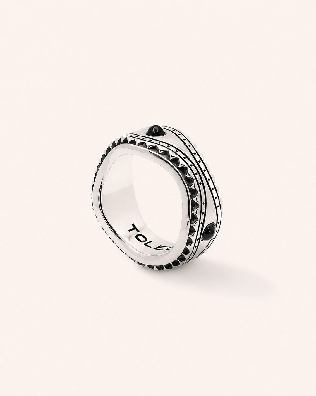 Wing Tip Ring - Onyx