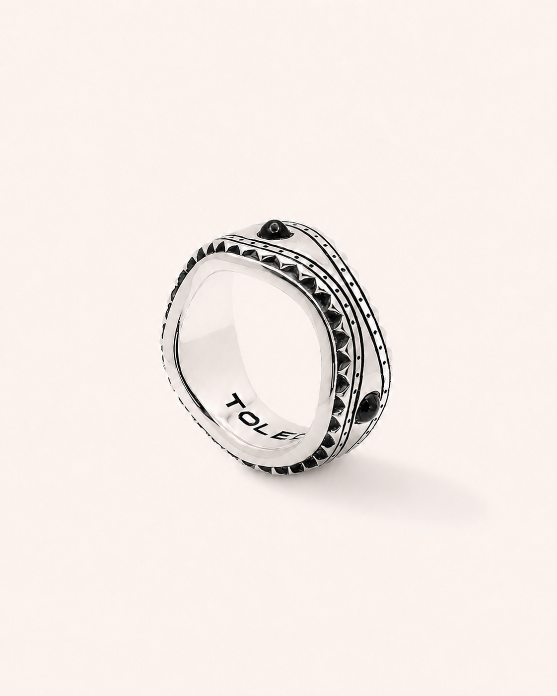 Wing Tip Ring - Onyx