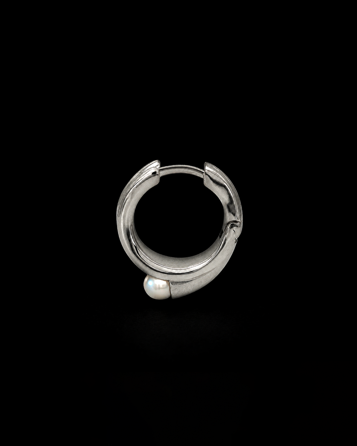 Comet Earring - Pearl