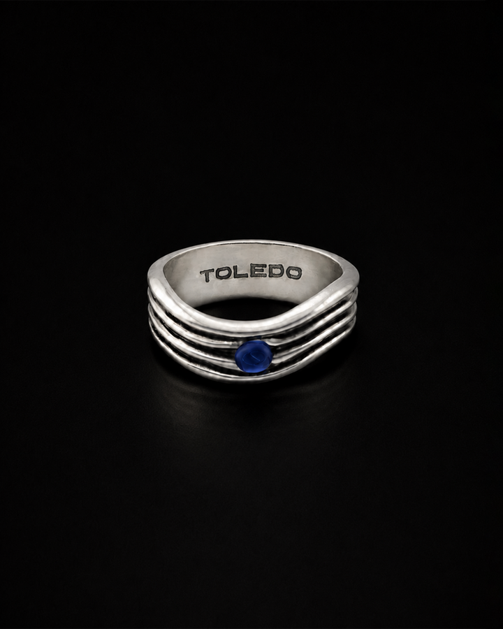 Twister Ring - Blue Sapphire