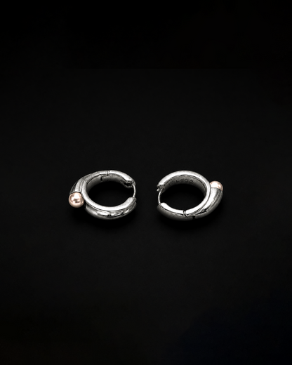 Comet Earring - Pearl
