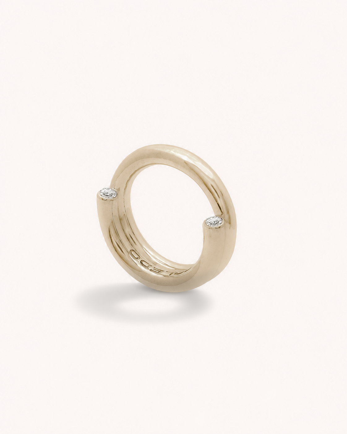 Hi-Beam Ring - 18k, Diamonds