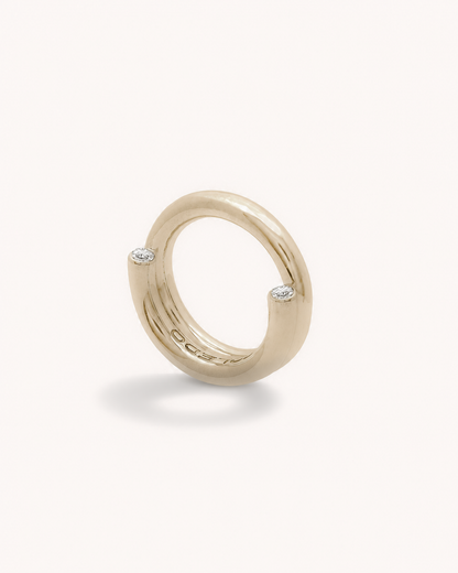 Hi-Beam Ring - 18k, Diamonds
