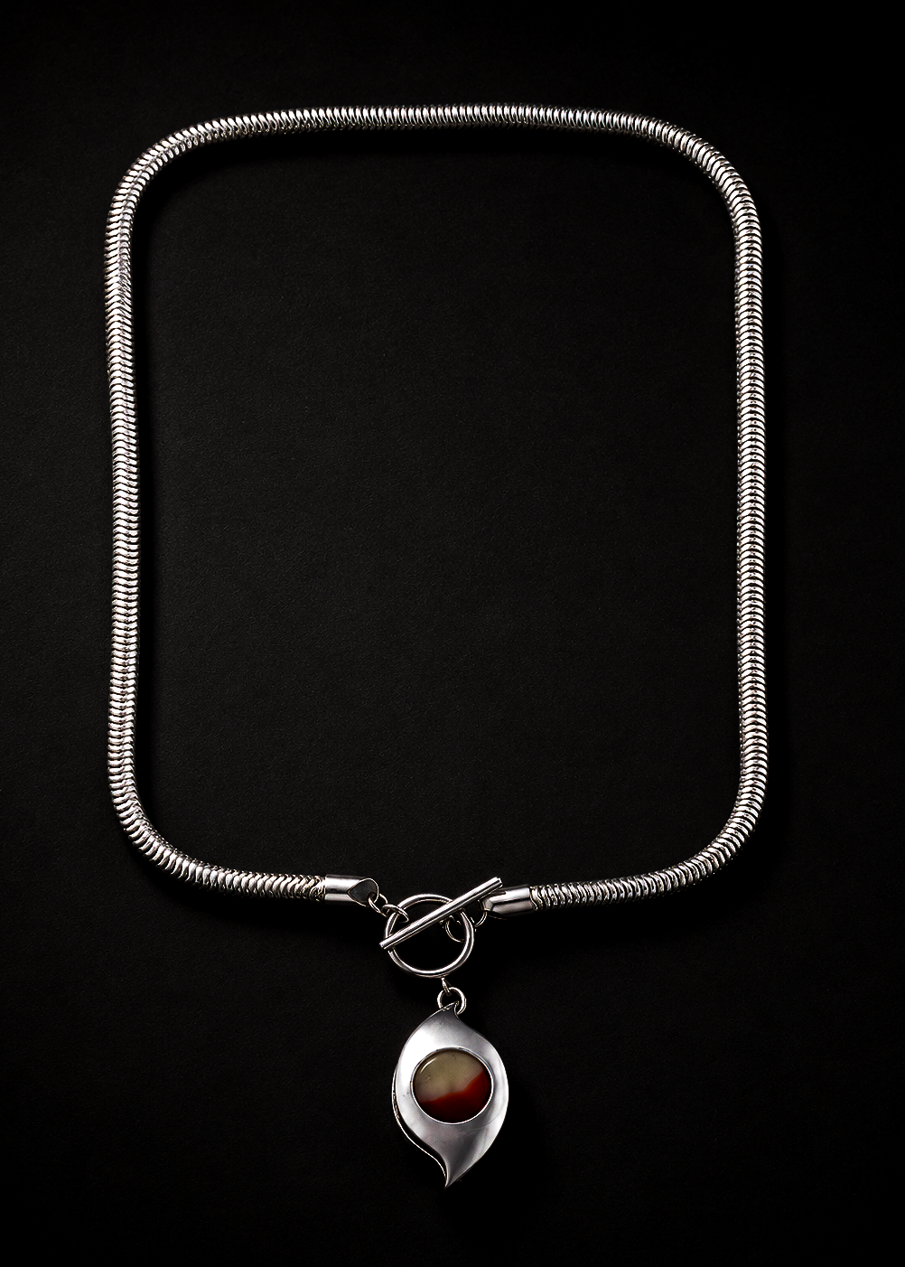 Hypno Sneak Necklace - Corkscrew