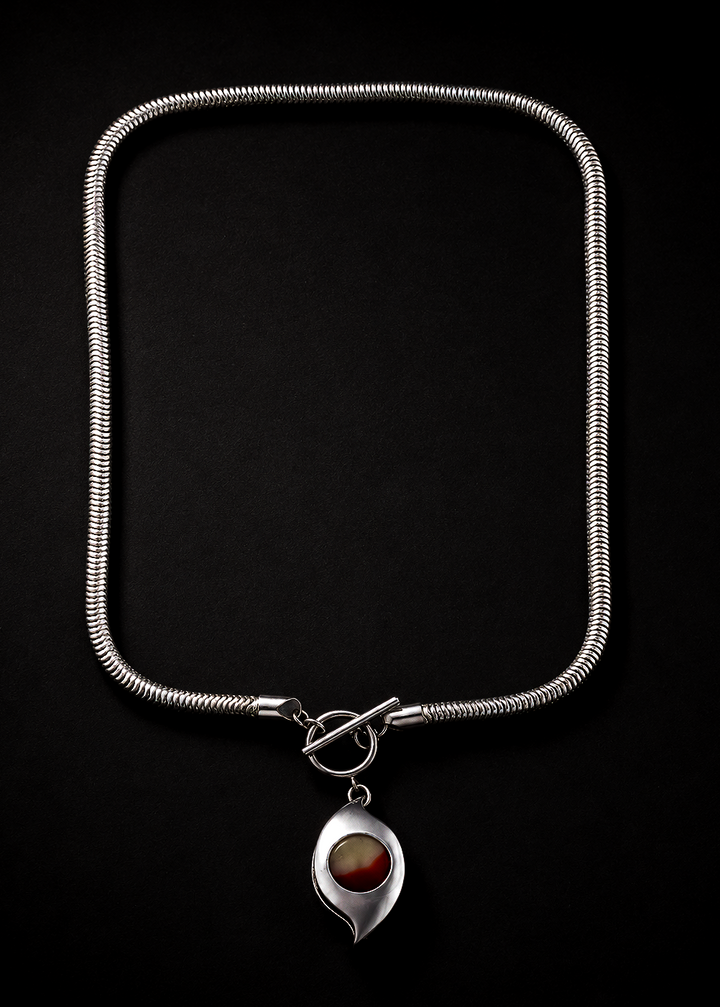 Hypno Sneak Necklace - Corkscrew
